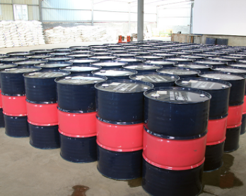 成桶的乳化油 成桶的乳化油